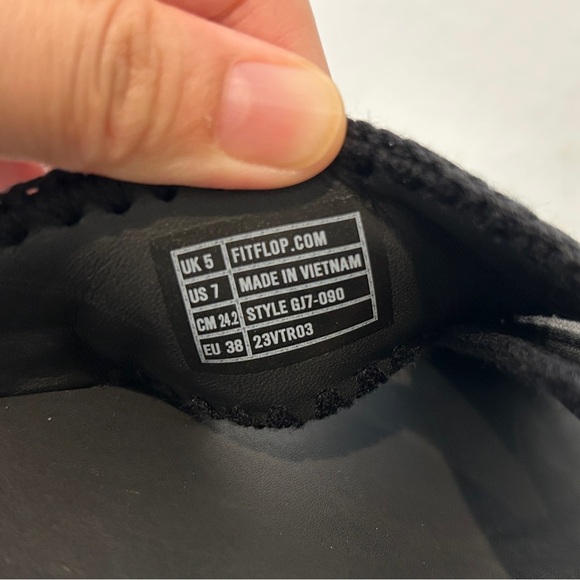 FitFlop F Mode Crochet Trim Platform Slides Sandals in Black, Size 7, New in Box - Picture 4 of 6